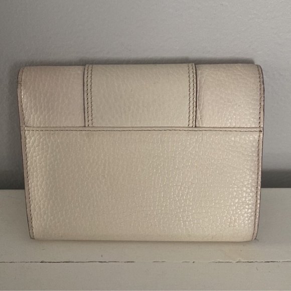 Vintage Versace Medusa Leather Wallet - Off white - Preowned - Picture 3 of 4